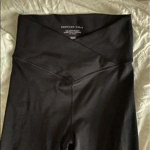 American Eagle 7/8 Crossover leggings